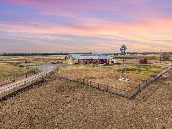 12.3 Acres of Land with Home for Sale in Trenton, Texas