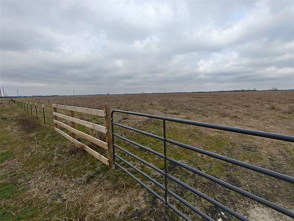 6 Acres of Residential Land for Sale in Kerens, Texas