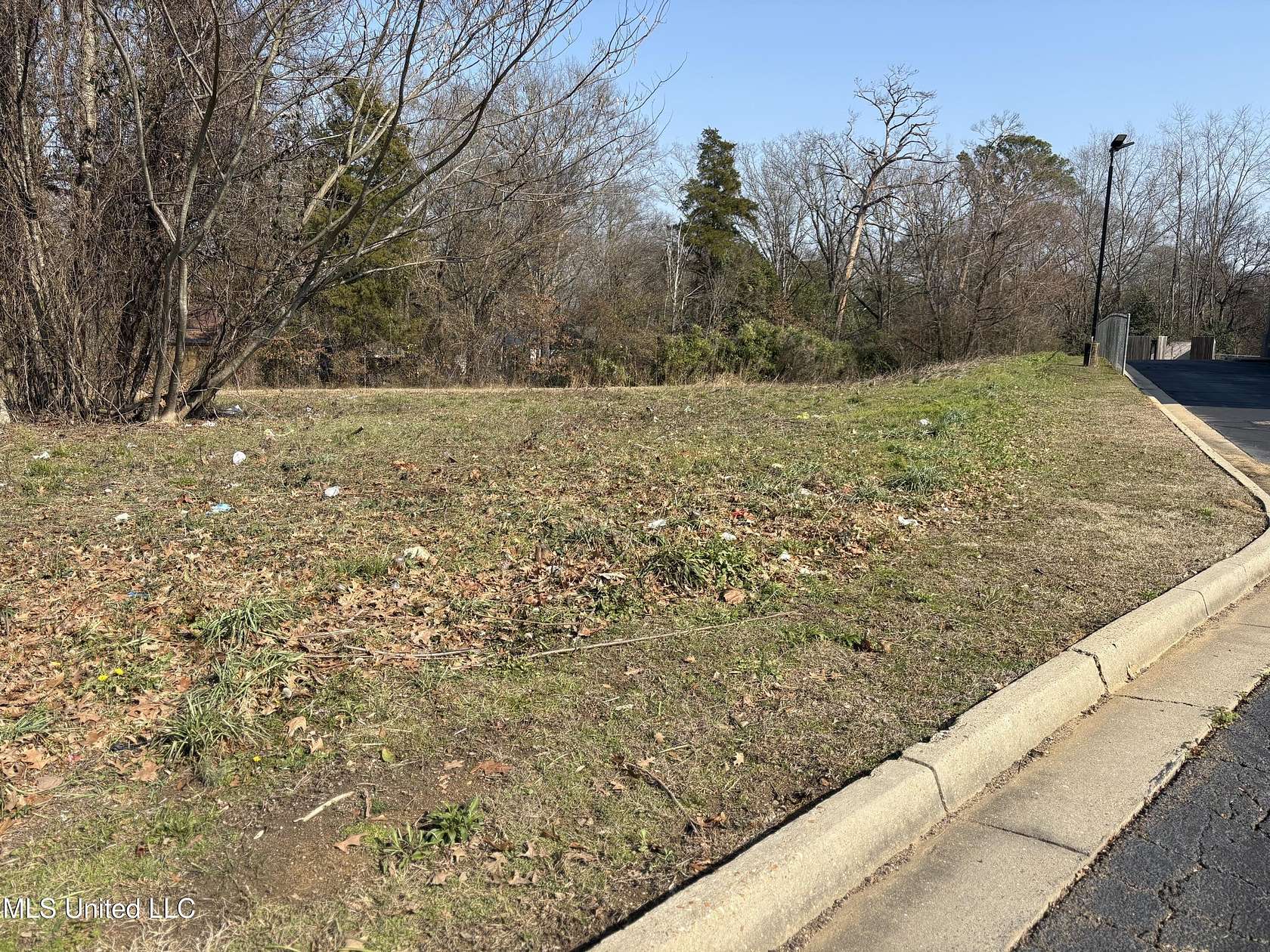 0.95 Acres of Commercial Land for Sale in Jackson, Mississippi