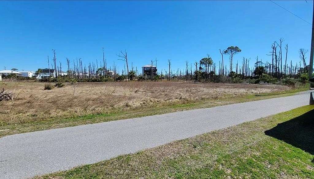 0.55 Acres of Mixed-Use Land for Sale in Port St. Joe, Florida