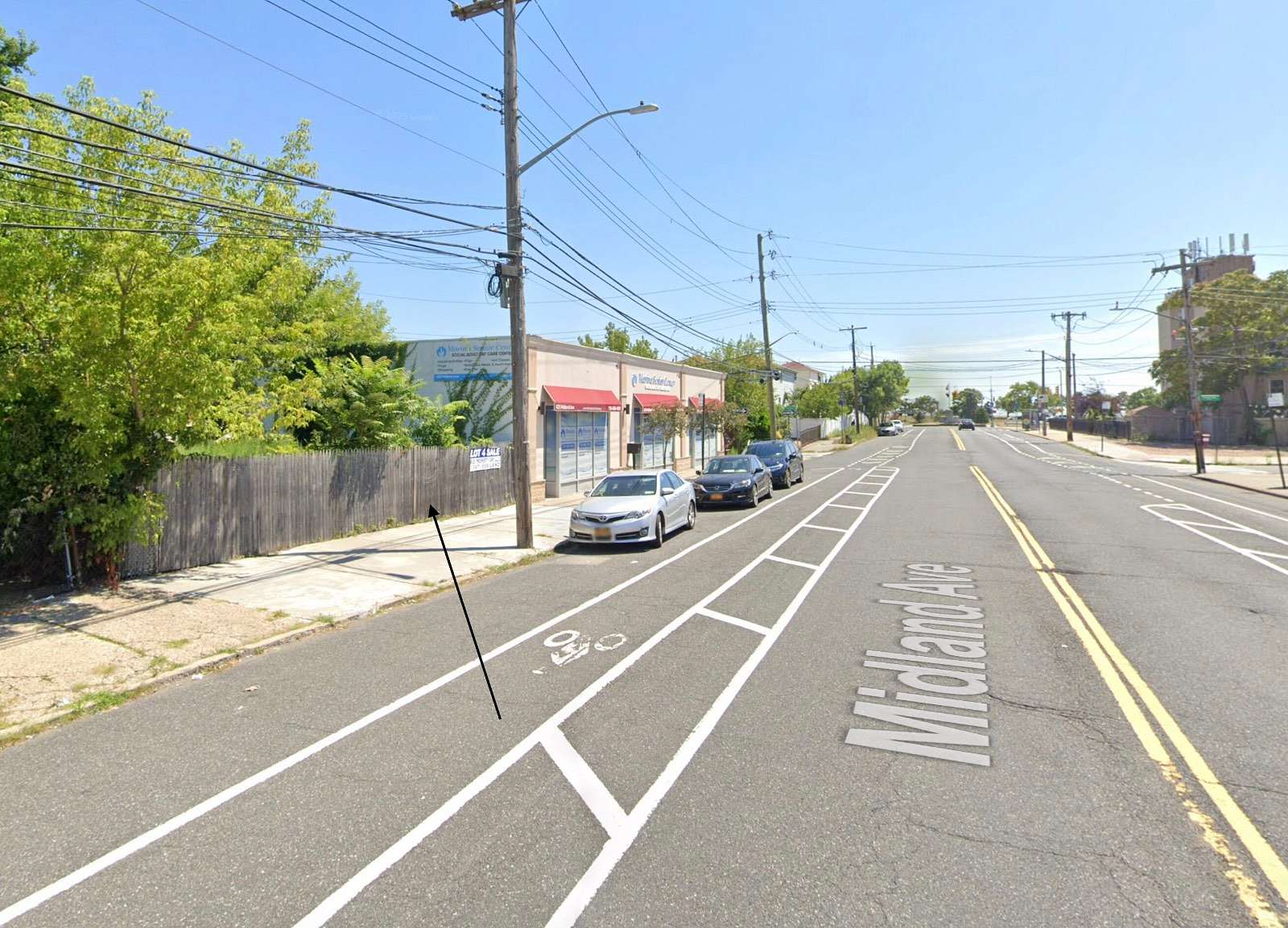 0.09 Acres of Mixed-Use Land for Sale in Staten Island, New York