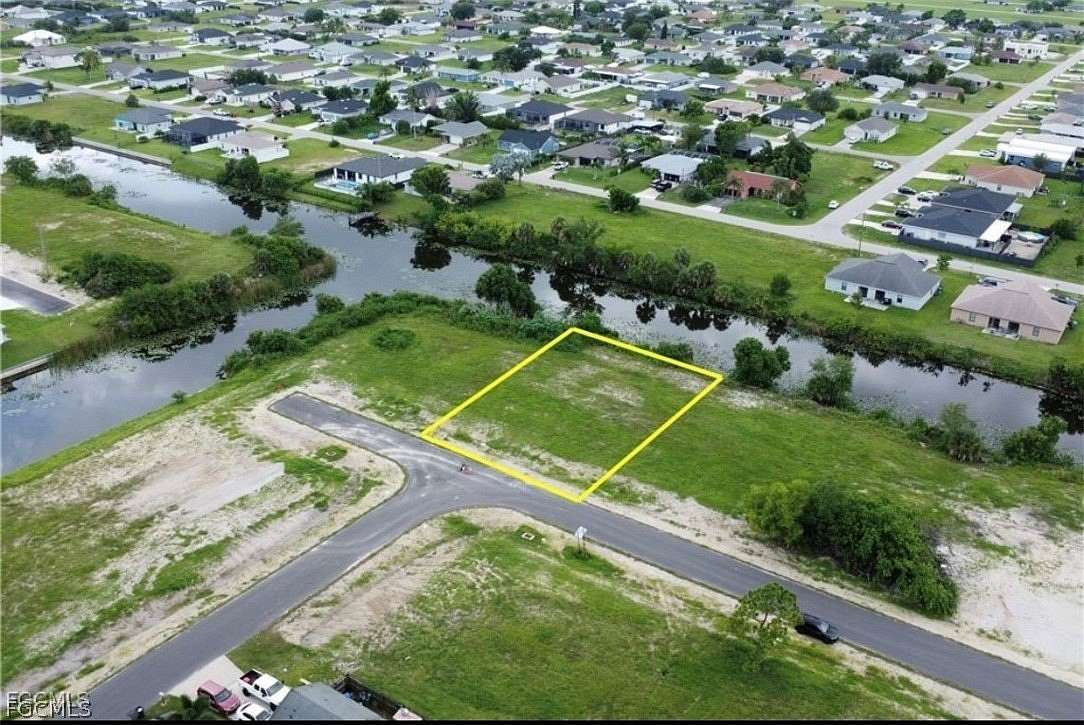 0.34 Acres of Residential Land for Sale in Cape Coral, Florida