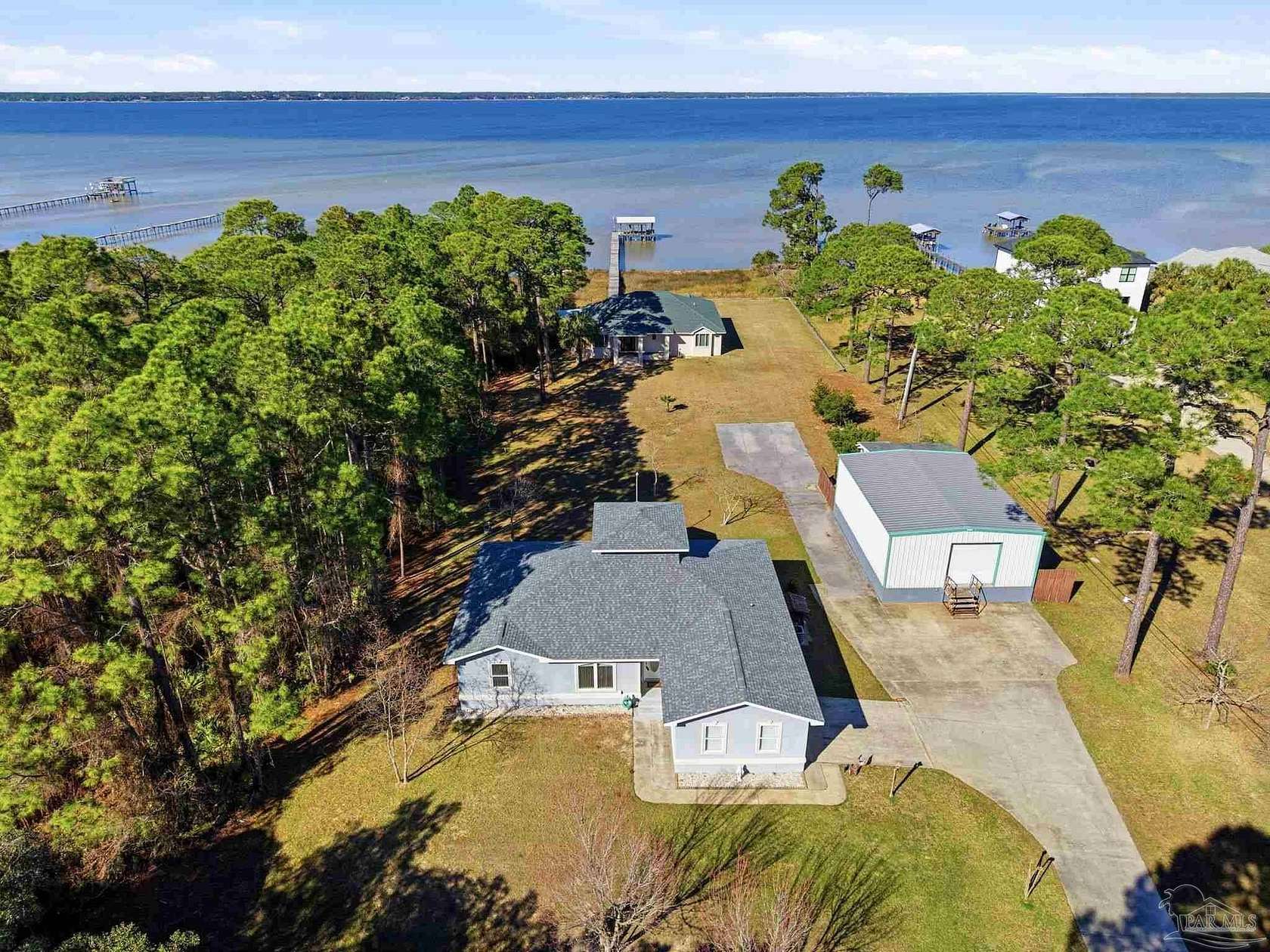 1.5 Acres of Residential Land with Home for Sale in Pensacola, Florida