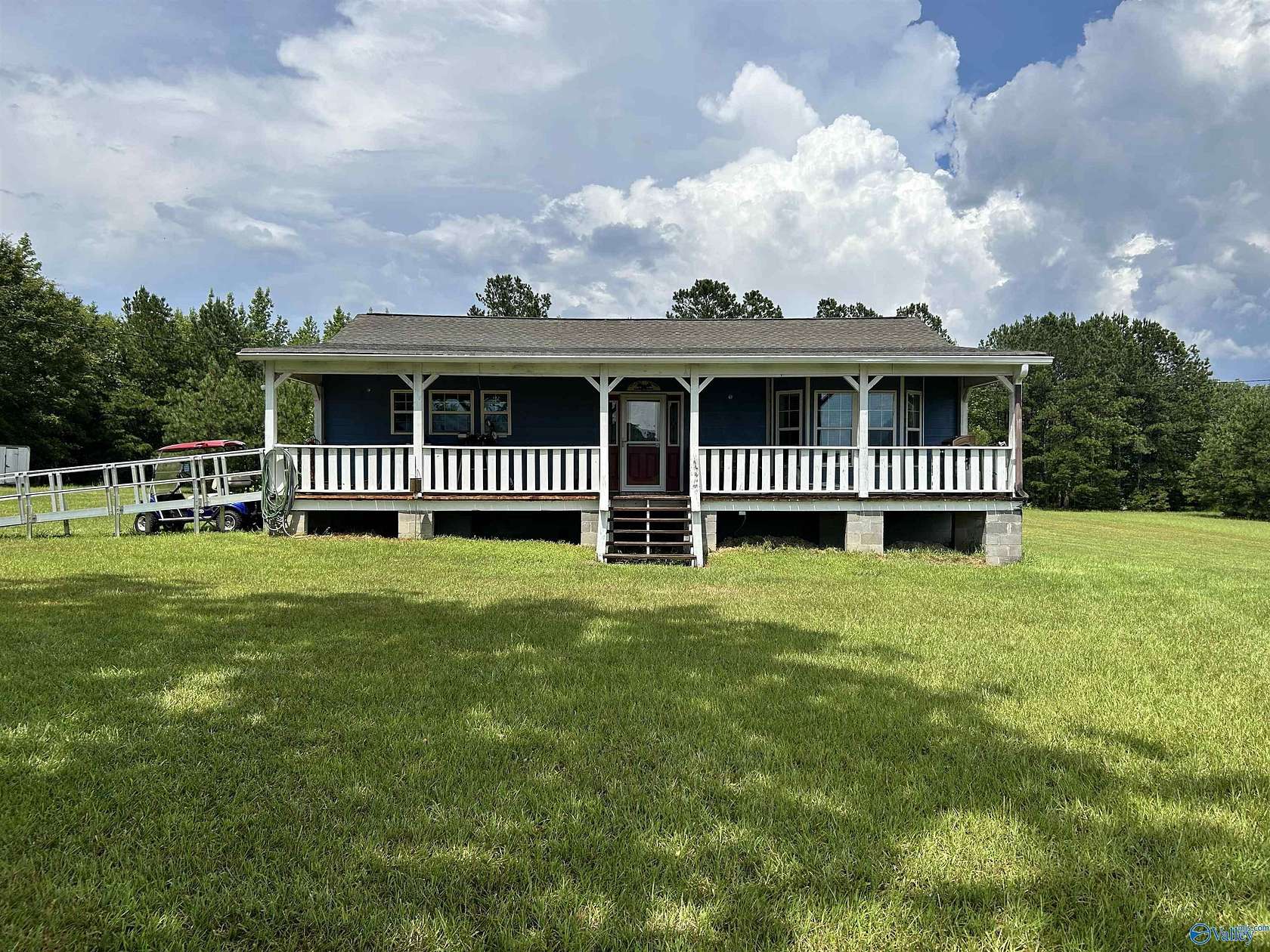 37 Acres of Land with Home for Sale in Cedar Bluff, Alabama