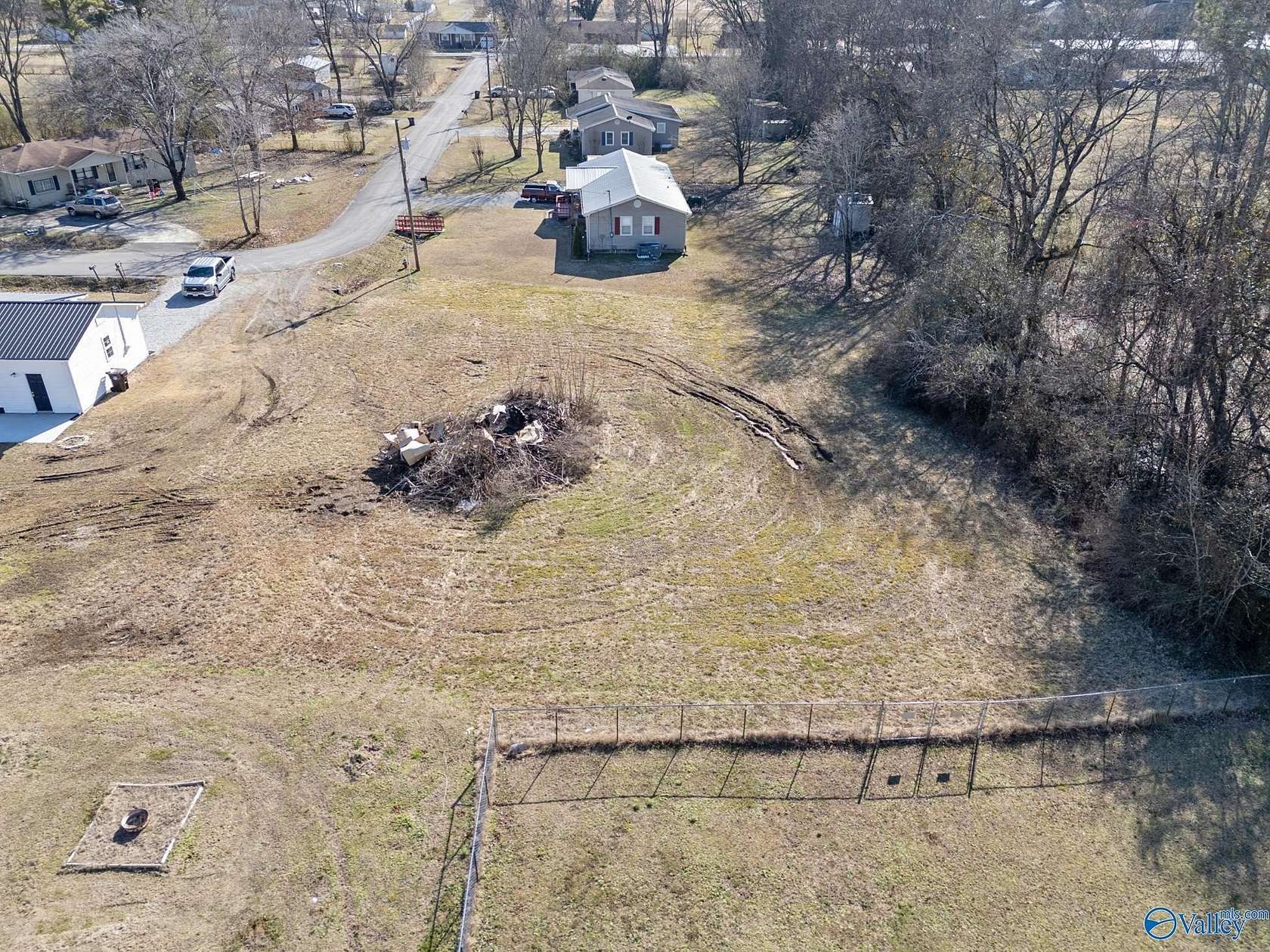 0.39 Acres of Residential Land for Sale in Woodville, Alabama