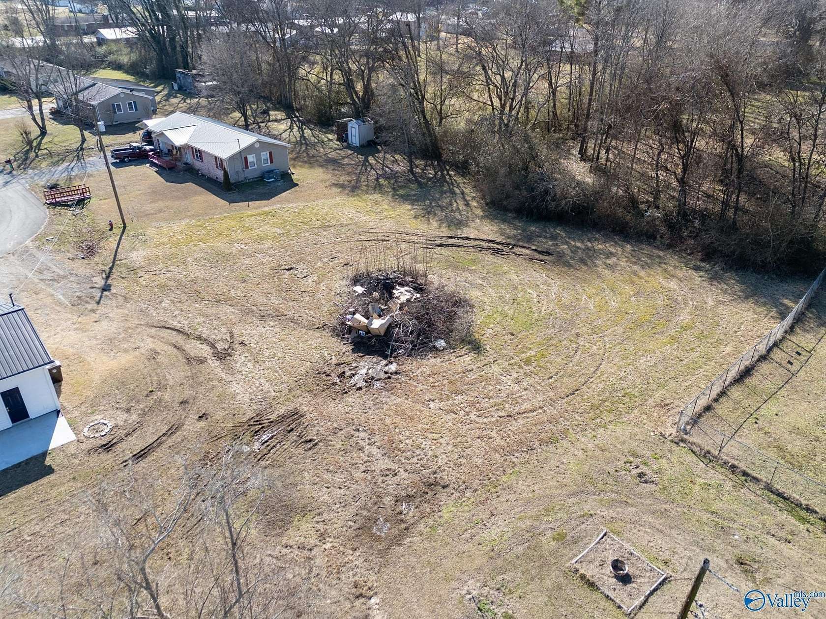 0.39 Acres of Residential Land for Sale in Woodville, Alabama
