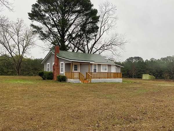 17 Acres of Land with Home for Sale in Brundidge, Alabama