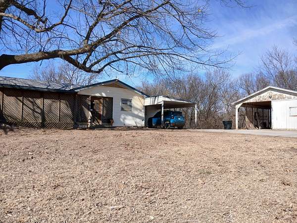 20 Acres of Recreational Land with Home for Sale in Vinita, Oklahoma
