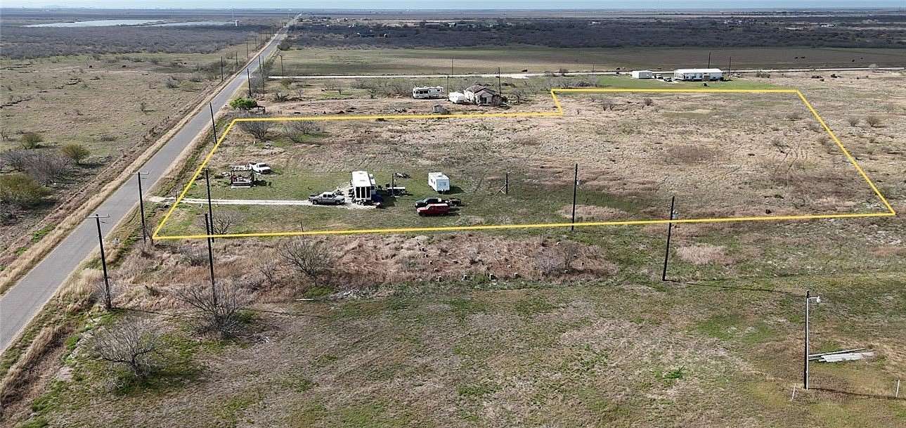 8 Acres of Residential Land for Sale in Taft, Texas