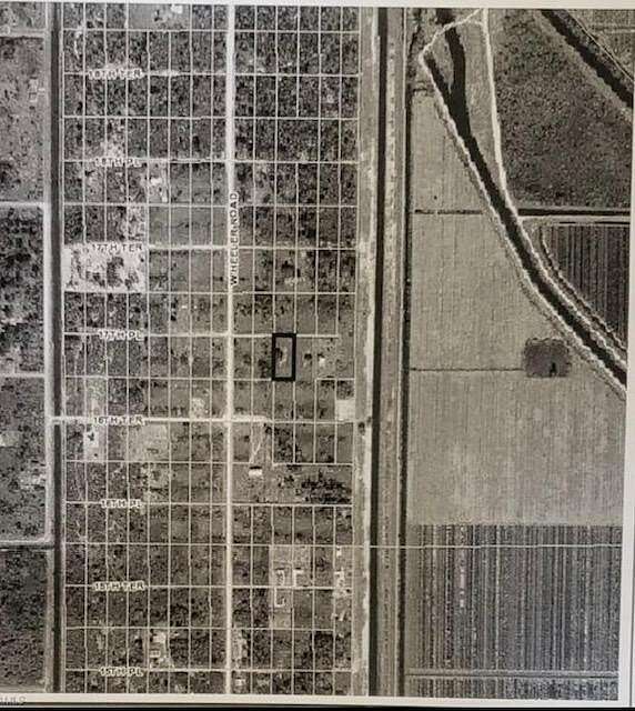 Residential Land for Sale in LaBelle, Florida