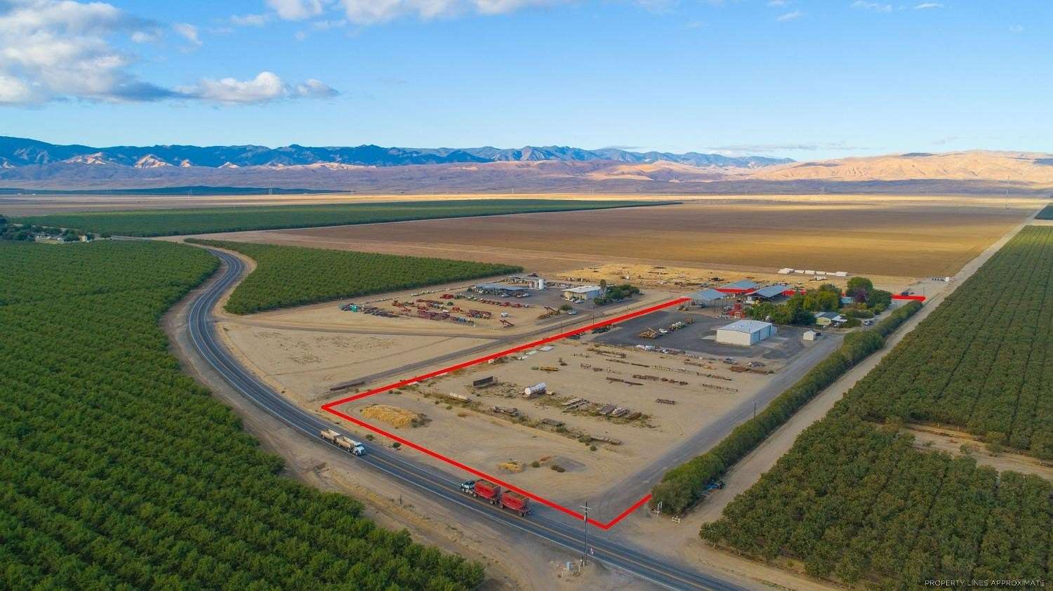 8 Acres of Improved Commercial Land for Sale in Cantua Creek, California