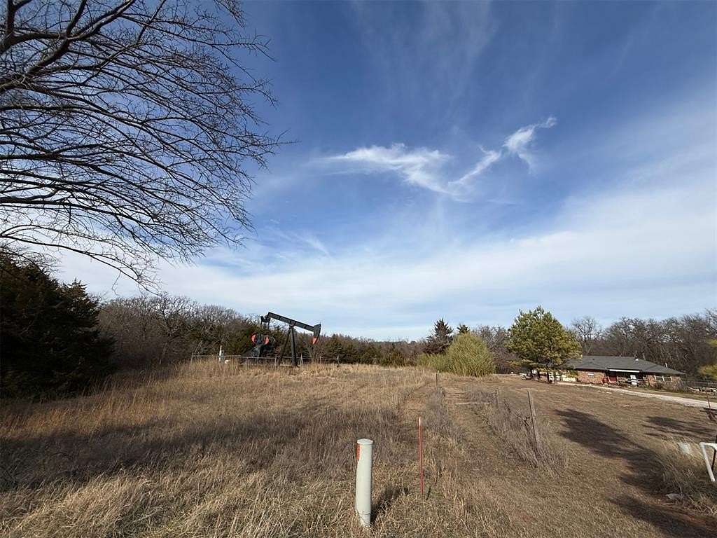 5 Acres of Residential Land for Sale in Lexington, Oklahoma