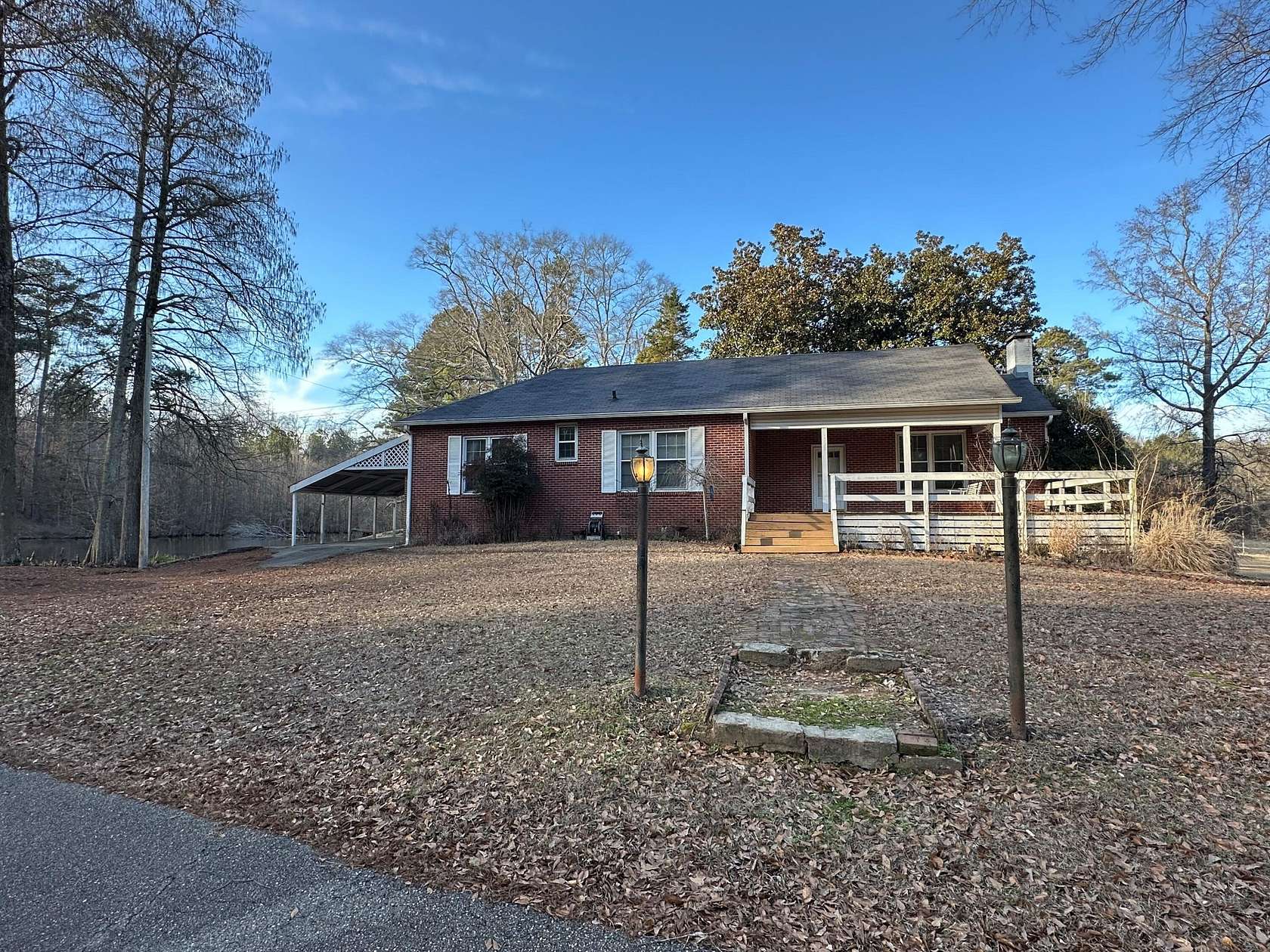 2 Acres of Residential Land with Home for Sale in Columbus, Mississippi