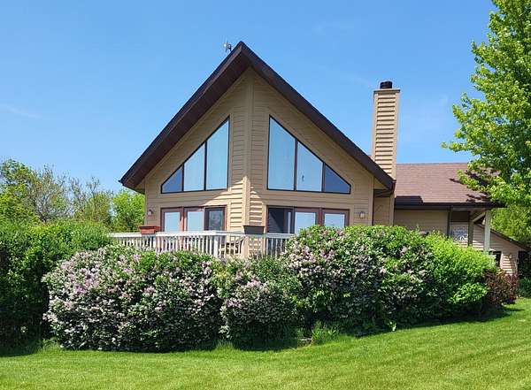 2.12 Acres of Land with Home for Sale in Lanark, Illinois