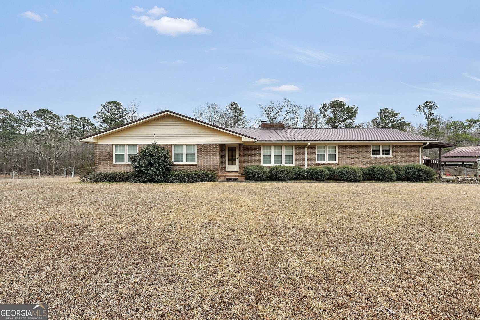 15.6 Acres of Land with Home for Sale in Gray, Georgia