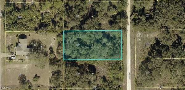 0.5 Acres of Residential Land for Sale in Lehigh Acres, Florida