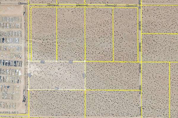 5 Acres of Residential Land for Sale in Adelanto, California