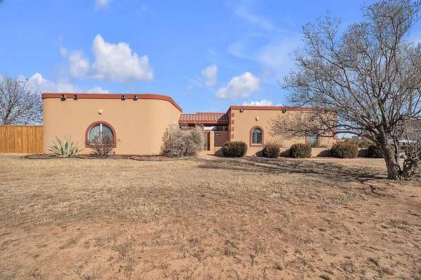 4.83 Acres of Land with Home for Sale in Big Spring, Texas