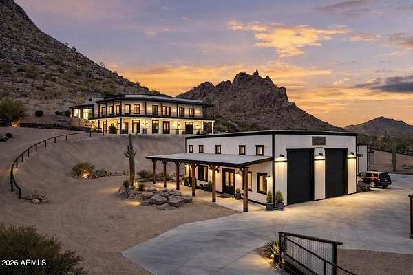 4 Acres of Land with Home for Sale in San Tan Valley, Arizona