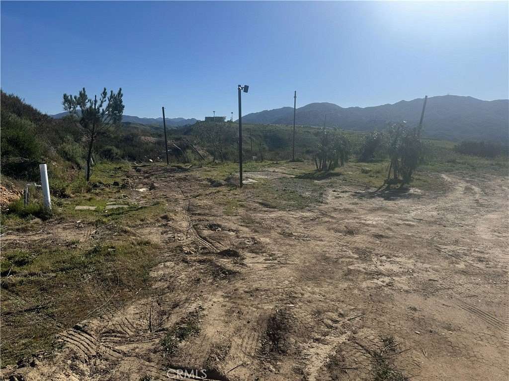 0.09 Acres of Land for Sale in Newhall, California