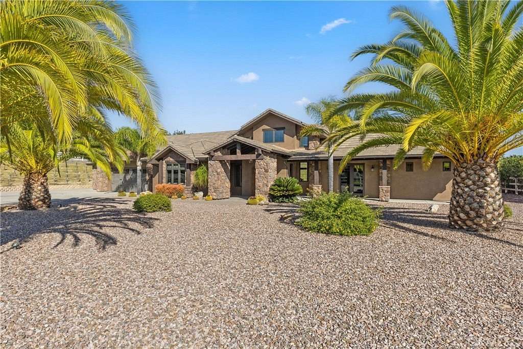 2.22 Acres of Residential Land with Home for Sale in Temecula, California