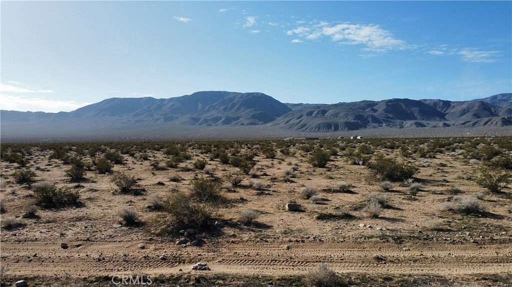 2.5 Acres of Land for Sale in Johnson Valley, California