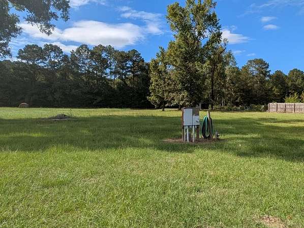 9 Acres of Residential Land for Sale in Eufaula, Alabama