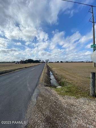 10 Acres of Land for Sale in Scott, Louisiana