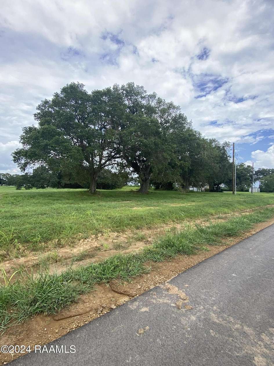 2.37 Acres of Residential Land for Sale in Maurice, Louisiana
