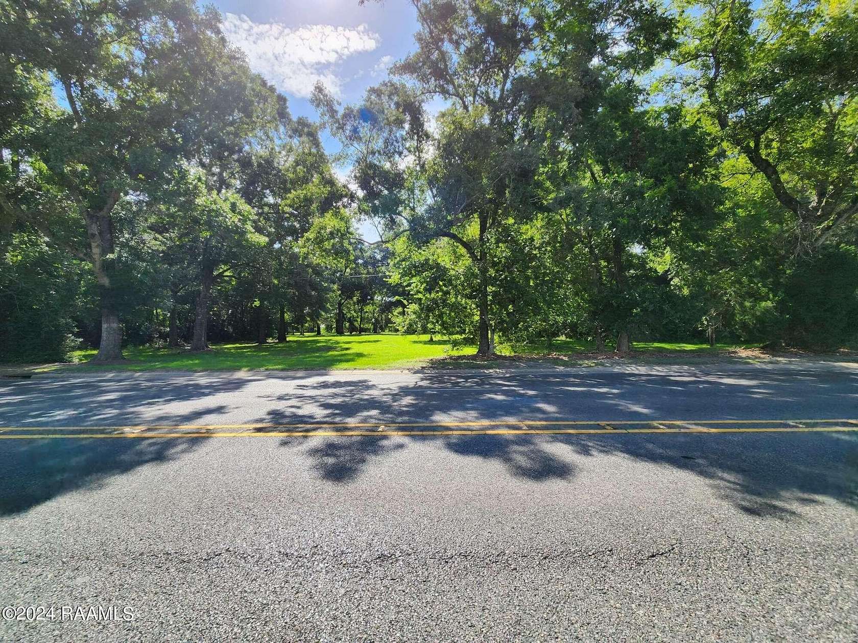 2.53 Acres of Residential Land for Sale in Abbeville, Louisiana