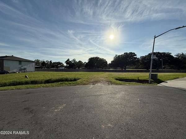 0.25 Acres of Residential Land for Sale in Lafayette, Louisiana