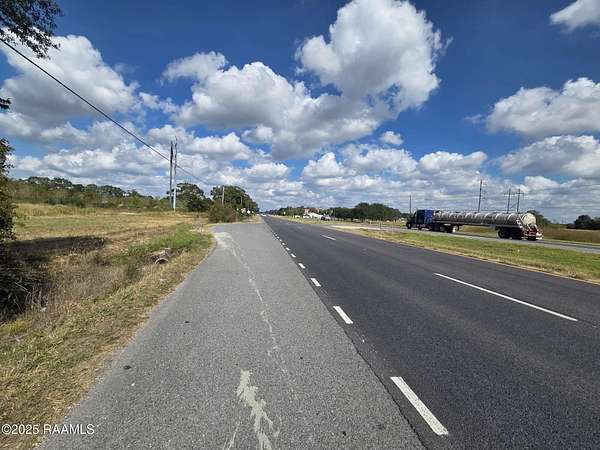 5.75 Acres of Commercial Land for Sale in Maurice, Louisiana