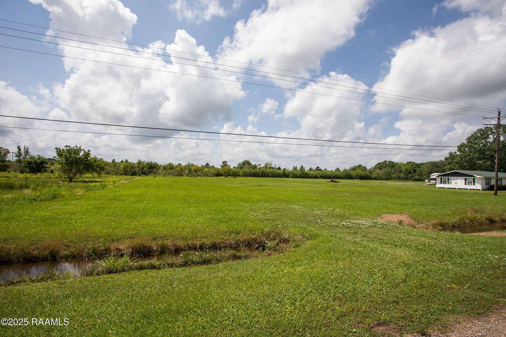 1 Acre of Residential Land for Sale in Arnaudville, Louisiana