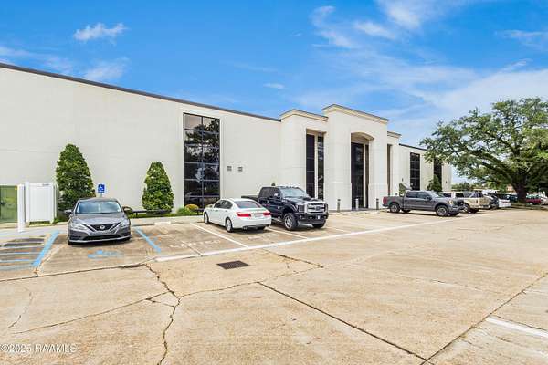 2.69 Acres of Commercial Land for Lease in Lafayette, Louisiana