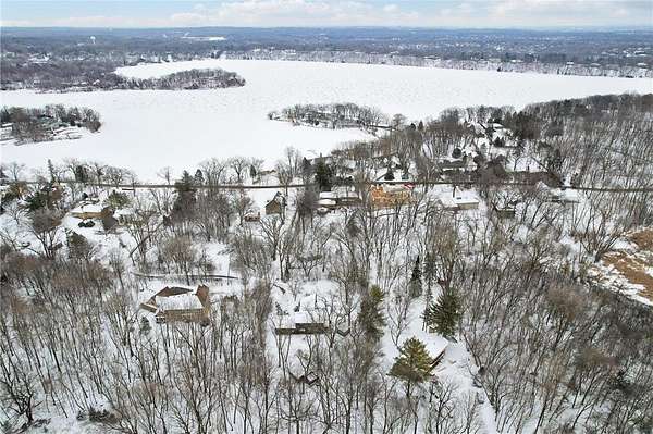 0.92 Acres of Residential Land for Sale in Shorewood, Minnesota