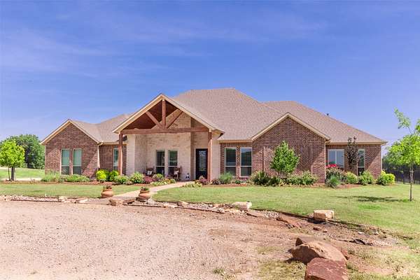 94.1 Acres of Land with Home for Sale in Alvord, Texas