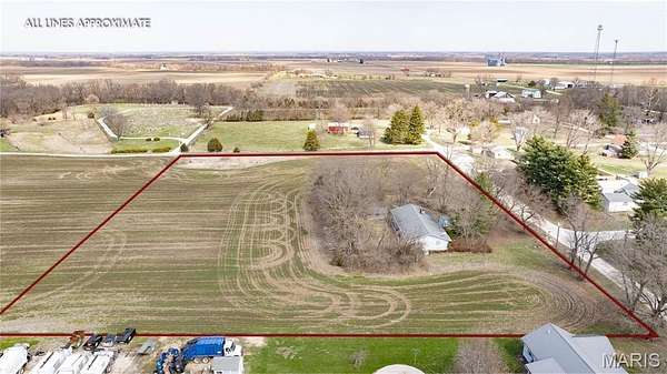 4.75 Acres of Land with Home for Auction in Medora, Illinois
