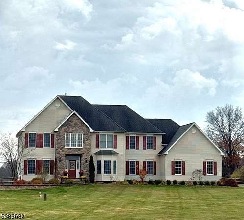 3.37 Acres of Residential Land with Home for Sale in Franklin Township, New Jersey