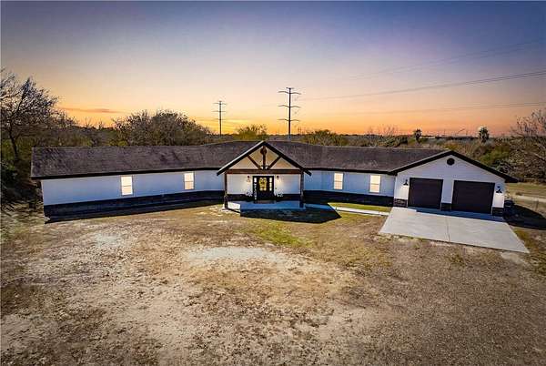 4 Acres of Residential Land with Home for Sale in Corpus Christi, Texas