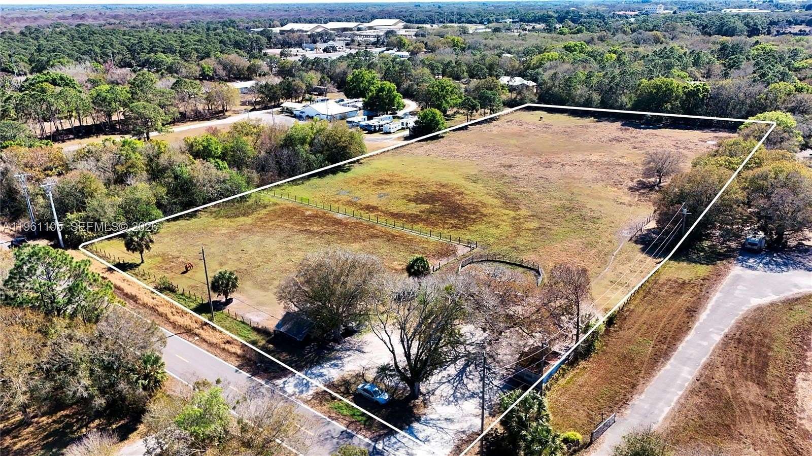 5 Acres of Residential Land for Sale in Okeechobee, Florida
