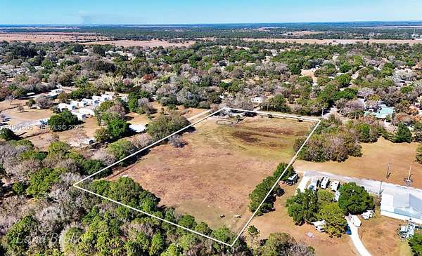 5 Acres of Residential Land for Sale in Okeechobee, Florida