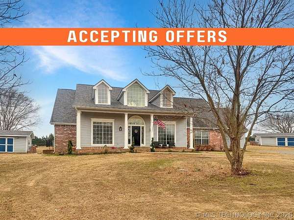 10 Acres of Residential Land with Home for Sale in Sapulpa, Oklahoma