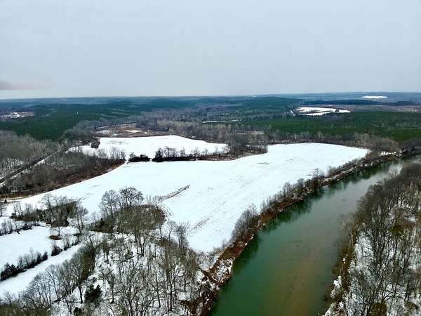 226 Acres of Land for Sale in Nathalie, Virginia