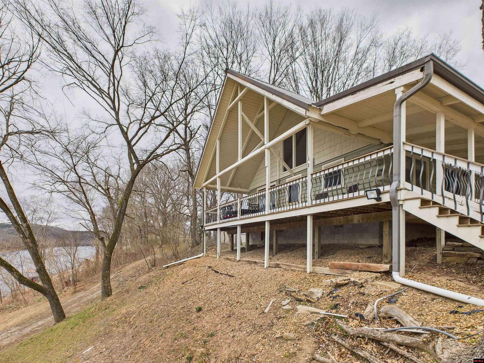 22 Acres of Land with Home for Sale in Norfork, Arkansas
