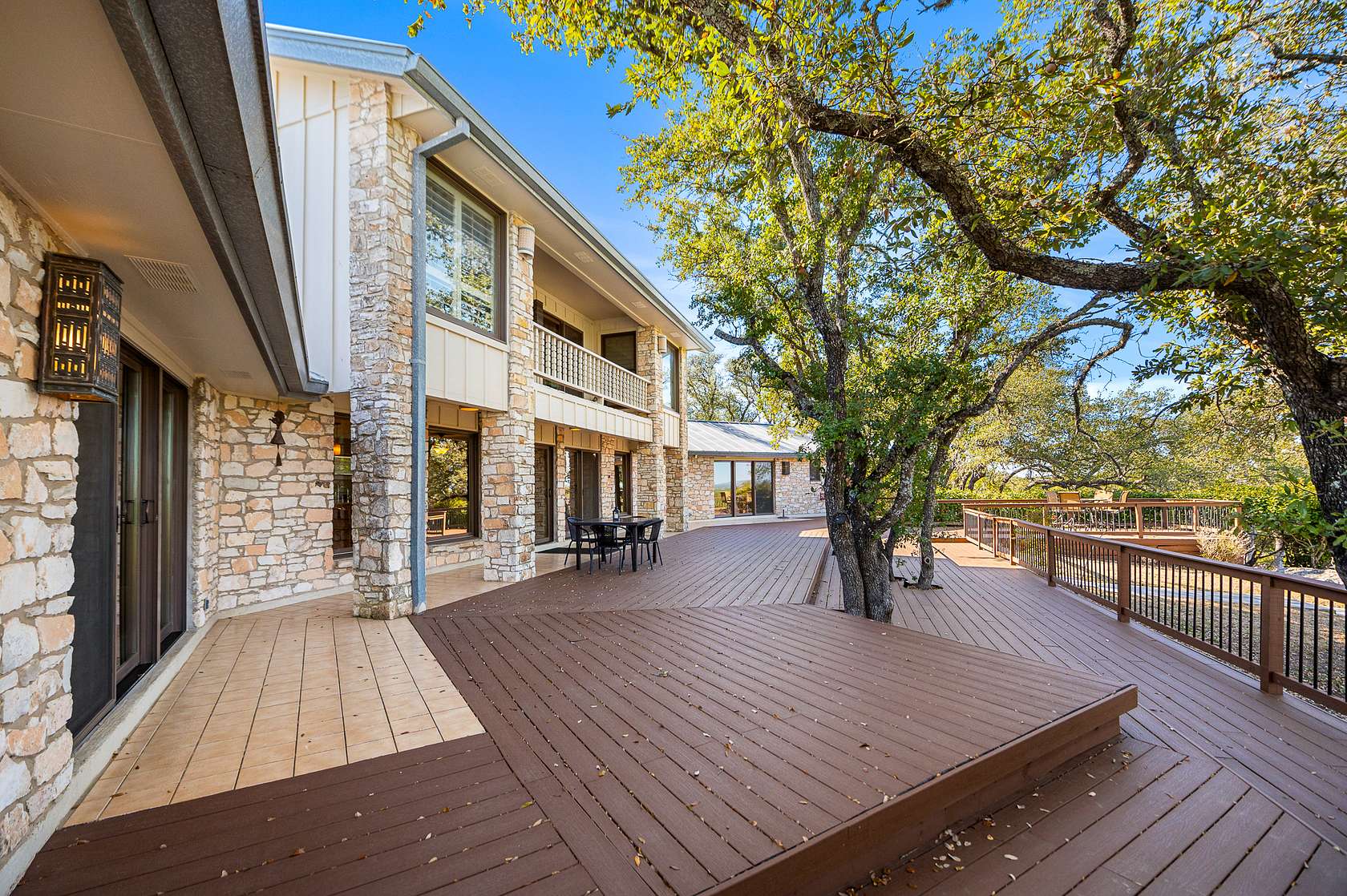 4.26 Acres of Residential Land with Home for Sale in Bergheim, Texas