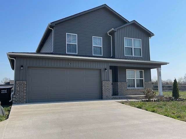 1.63 Acres of Land with Home for Sale in Southside, Tennessee