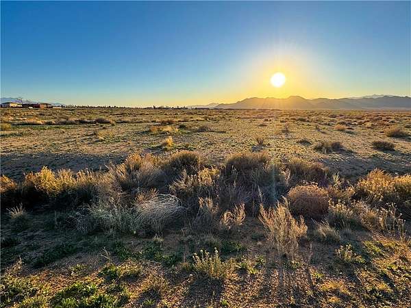 0.32 Acres of Residential Land for Sale in Kingman, Arizona