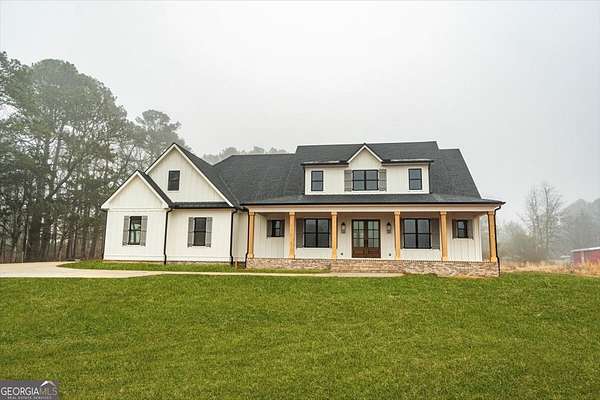 2.4 Acres of Residential Land with Home for Sale in Bogart, Georgia