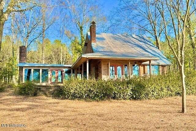 29.9 Acres of Land with Home for Sale in Magnolia, Mississippi