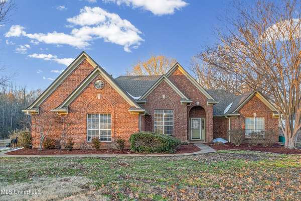 1.62 Acres of Residential Land with Home for Sale in Byhalia, Mississippi